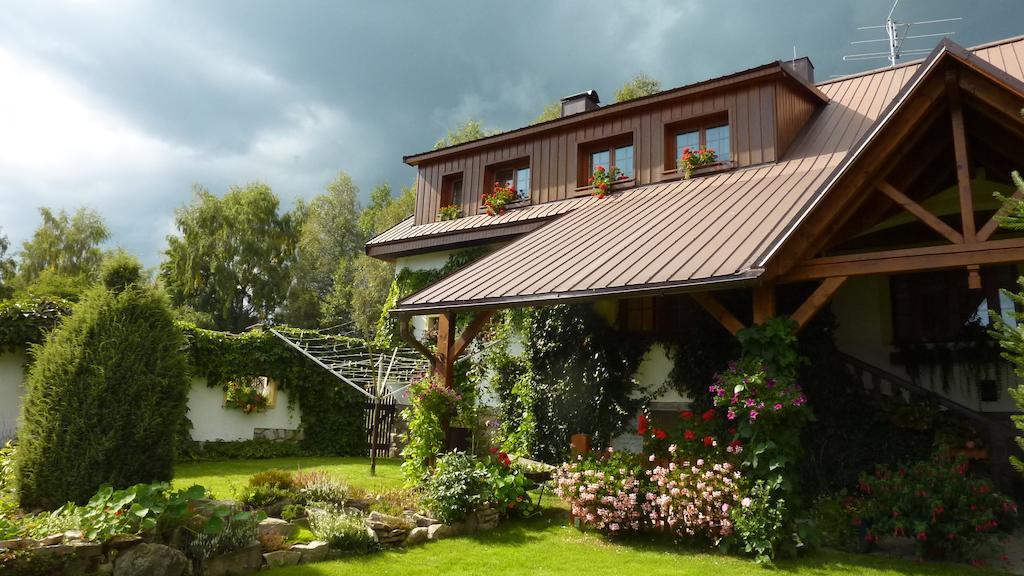 U Votapku Lägenhet Nove Hute Exteriör bild
